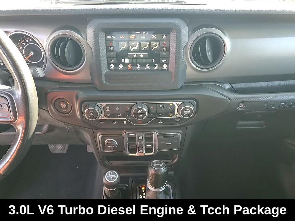 used 2021 Jeep Wrangler Unlimited car, priced at $25,588