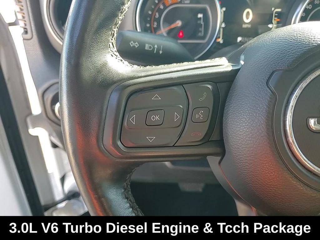 used 2021 Jeep Wrangler Unlimited car, priced at $25,588