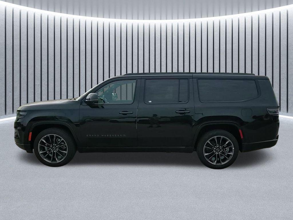 new 2024 Jeep Grand Wagoneer L car, priced at $91,705