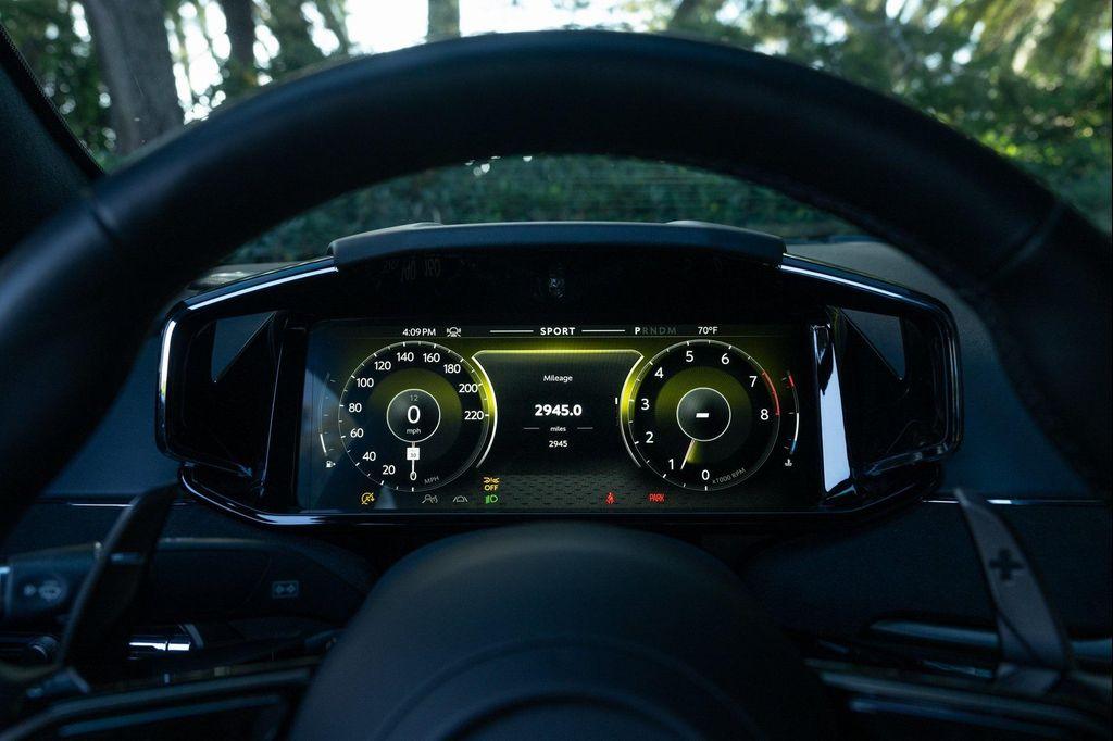 used 2025 Aston Martin Vantage car, priced at $198,870