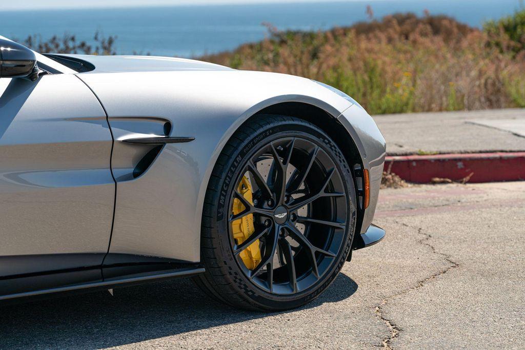 used 2025 Aston Martin Vantage car, priced at $214,664