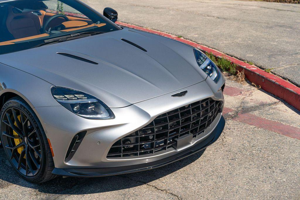 used 2025 Aston Martin Vantage car, priced at $214,664