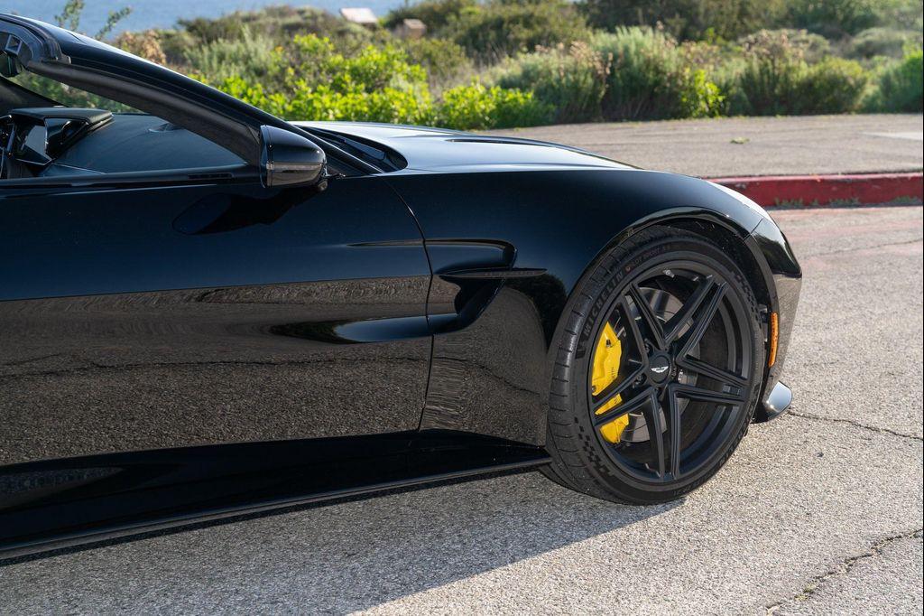 new 2026 Aston Martin Vantage car, priced at $265,300