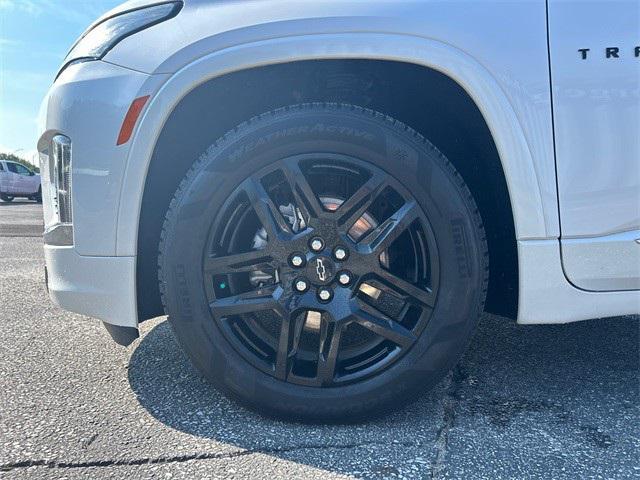 used 2023 Chevrolet Traverse car, priced at $33,988
