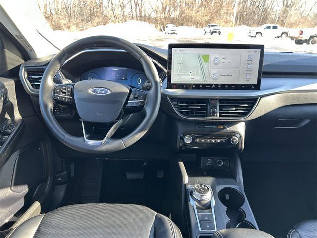 used 2024 Ford Escape car, priced at $27,995