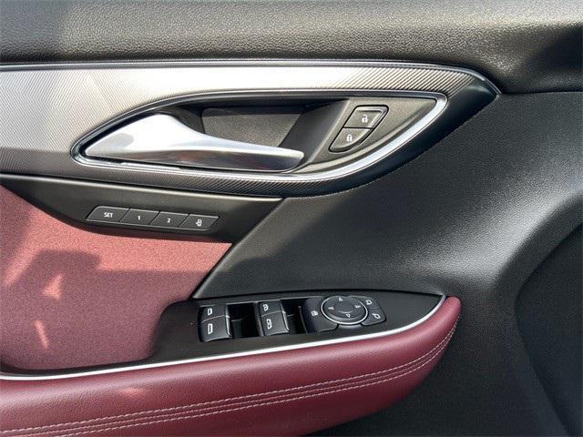 used 2024 Buick Envision car, priced at $31,995