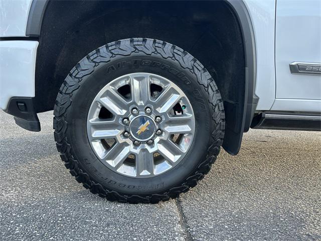 used 2025 Chevrolet Silverado 2500 car, priced at $69,995