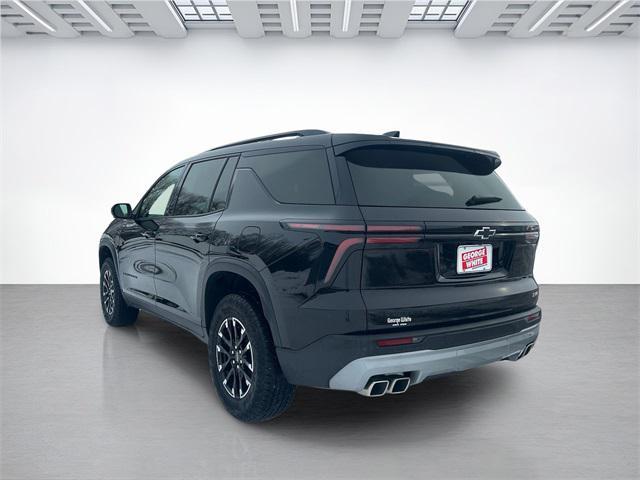 used 2024 Chevrolet Traverse car, priced at $42,995