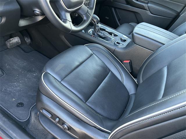 used 2023 Chevrolet Traverse car, priced at $39,995