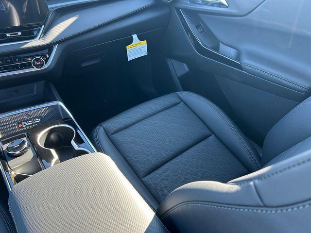 new 2026 Chevrolet Equinox car, priced at $37,630