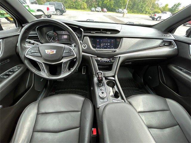 used 2022 Cadillac XT5 car, priced at $34,988