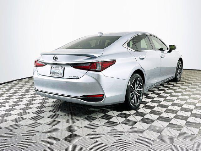 new 2025 Lexus ES 300h car, priced at $51,145