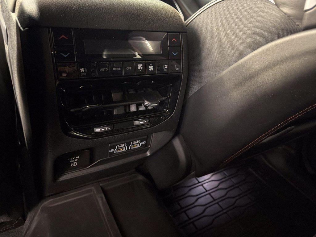 used 2023 Jeep Grand Cherokee car, priced at $39,000