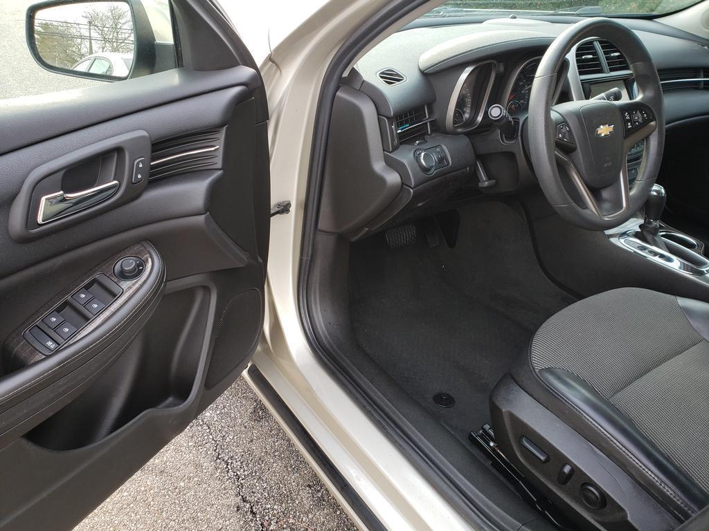 used 2014 Chevrolet Malibu car, priced at $6,798