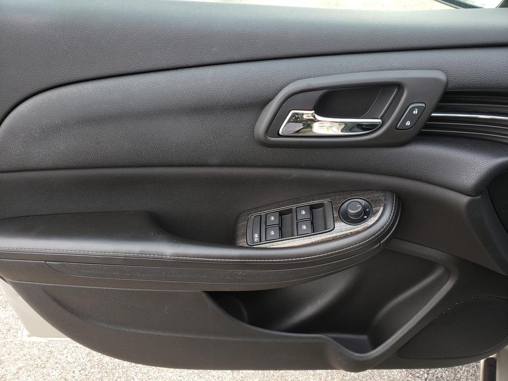 used 2014 Chevrolet Malibu car, priced at $6,798