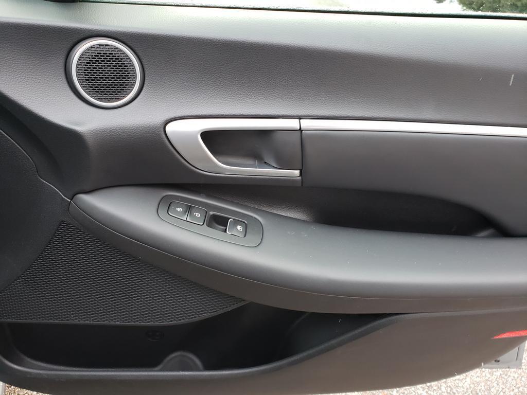 used 2021 Hyundai Sonata car, priced at $18,193