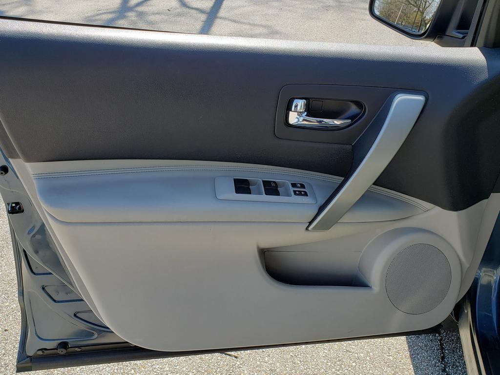 used 2012 Nissan Rogue car, priced at $5,397