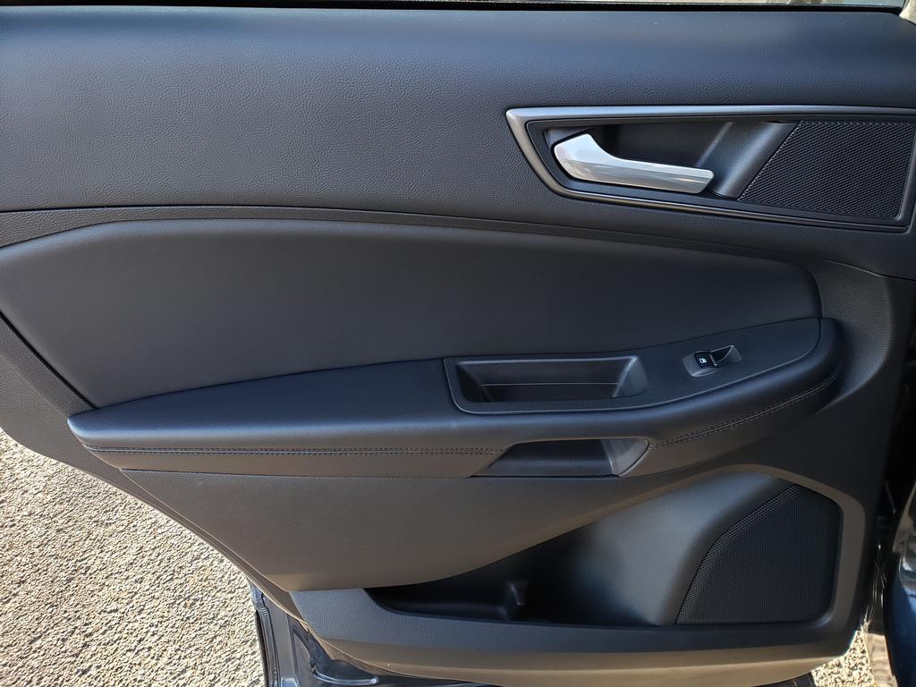 used 2023 Ford Edge car, priced at $21,393