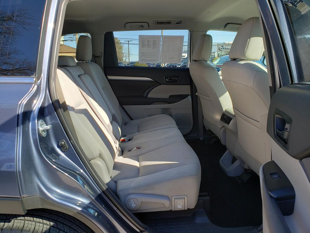 used 2018 Toyota Highlander car, priced at $19,995