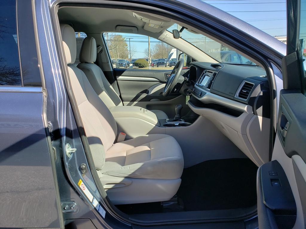 used 2018 Toyota Highlander car, priced at $19,995
