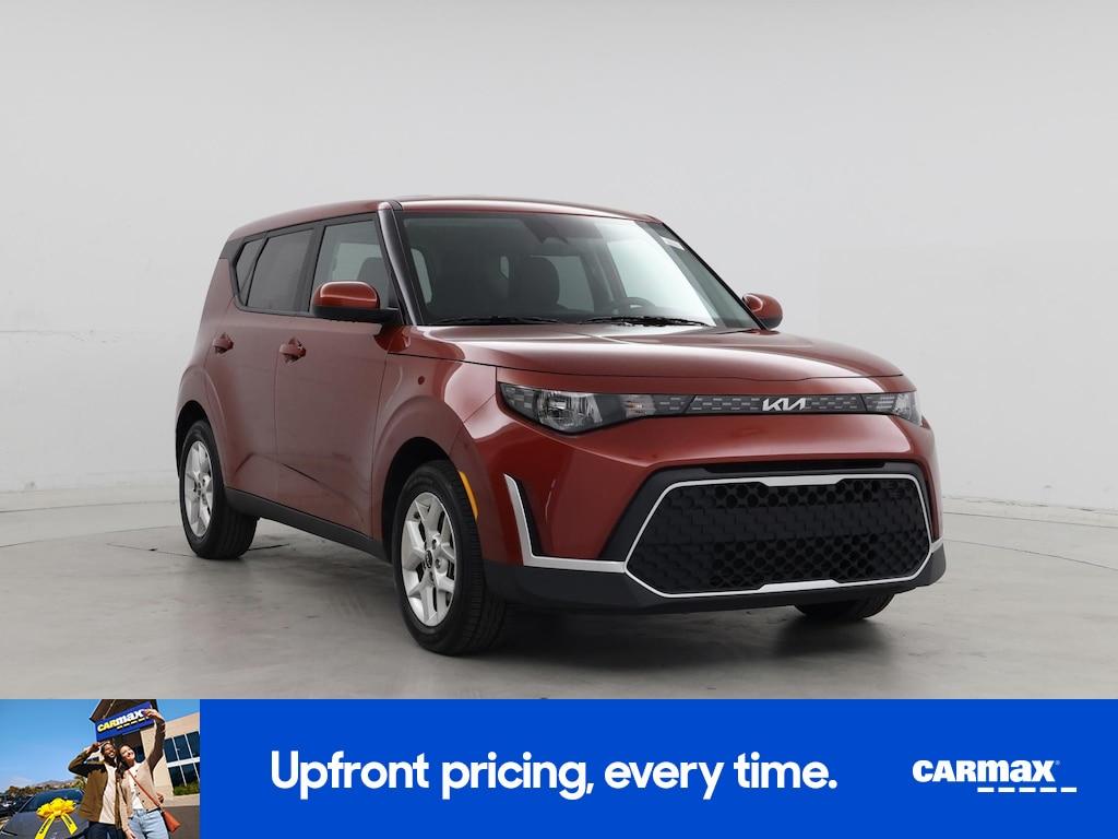 used 2025 Kia Soul car, priced at $17,998