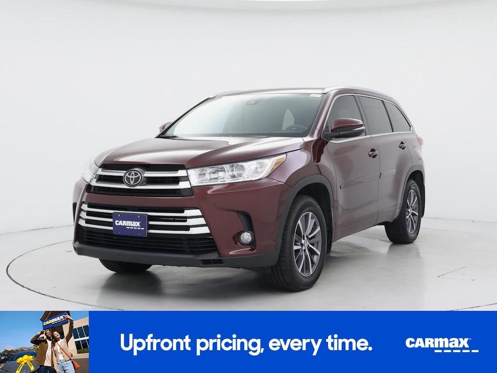 used 2018 Toyota Highlander car, priced at $27,998