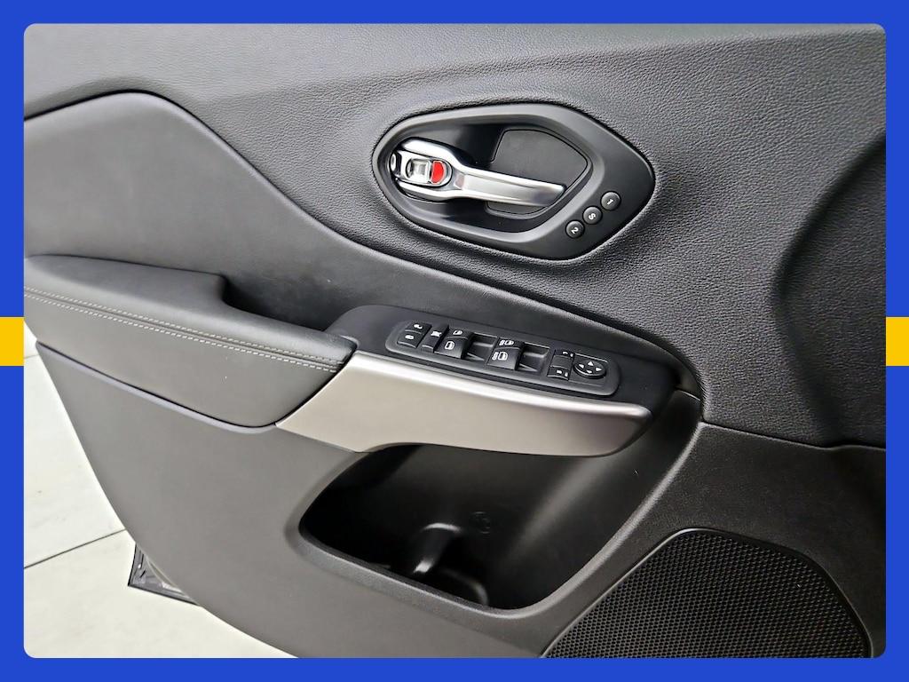 used 2019 Jeep Cherokee car, priced at $16,998