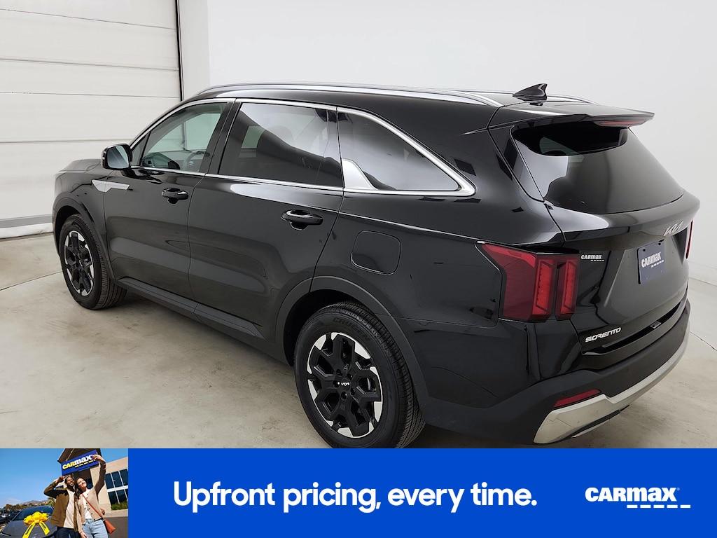 used 2024 Kia Sorento car, priced at $29,998