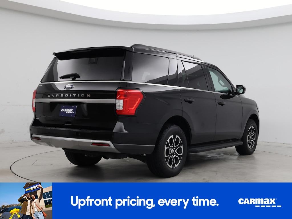 used 2024 Ford Expedition car, priced at $43,998
