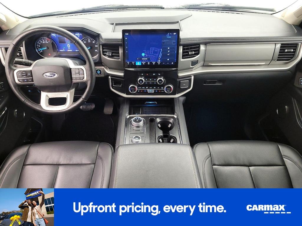 used 2024 Ford Expedition car, priced at $43,998