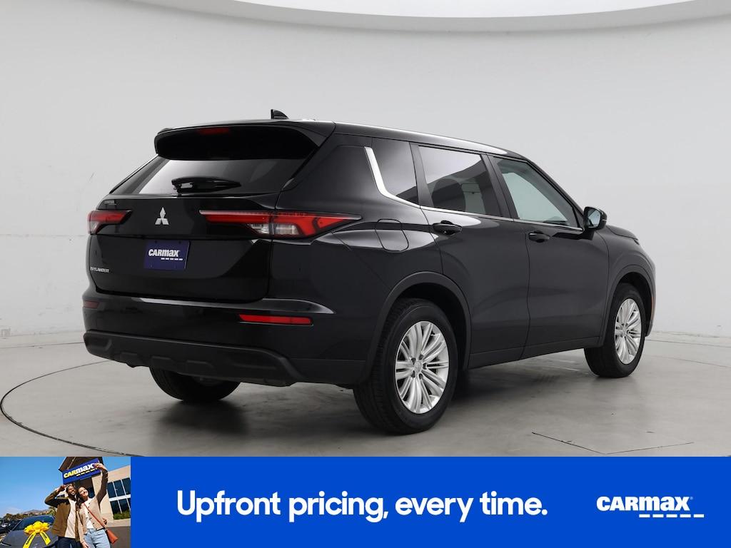 used 2024 Mitsubishi Outlander car, priced at $23,998