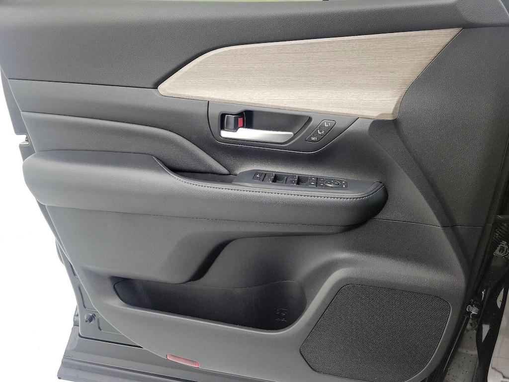 used 2024 Toyota Grand Highlander car, priced at $46,998