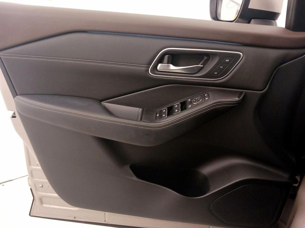 used 2022 Nissan Rogue car, priced at $27,998