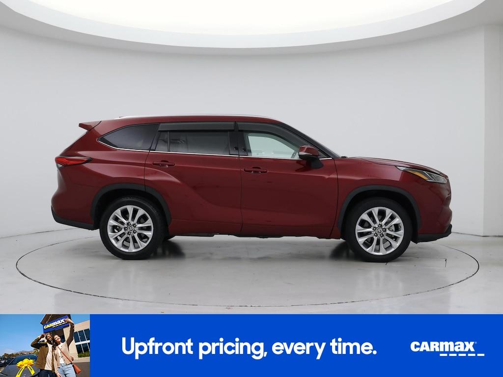 used 2023 Toyota Highlander Hybrid car, priced at $41,998