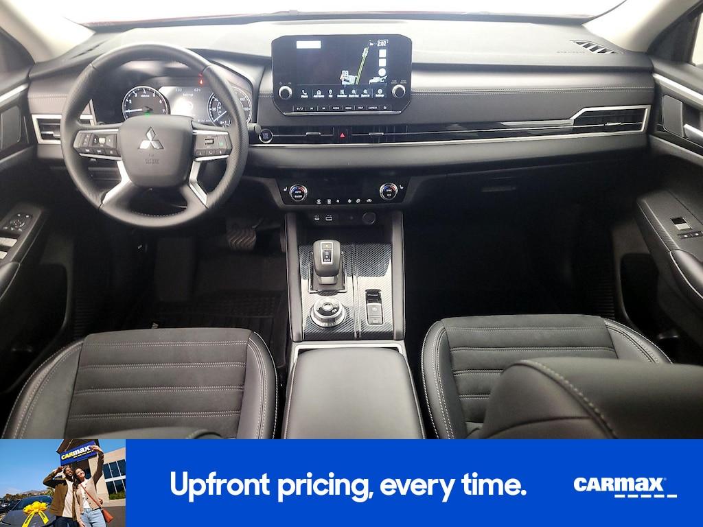used 2024 Mitsubishi Outlander car, priced at $25,998