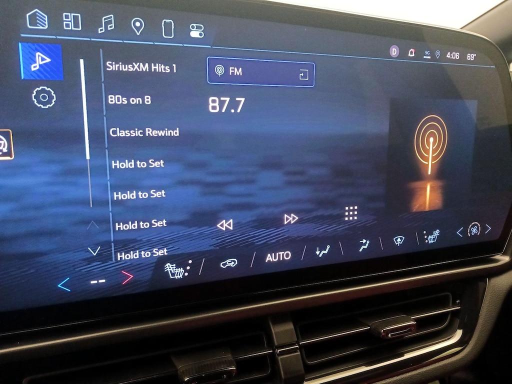 used 2025 Chevrolet Equinox EV car, priced at $29,998