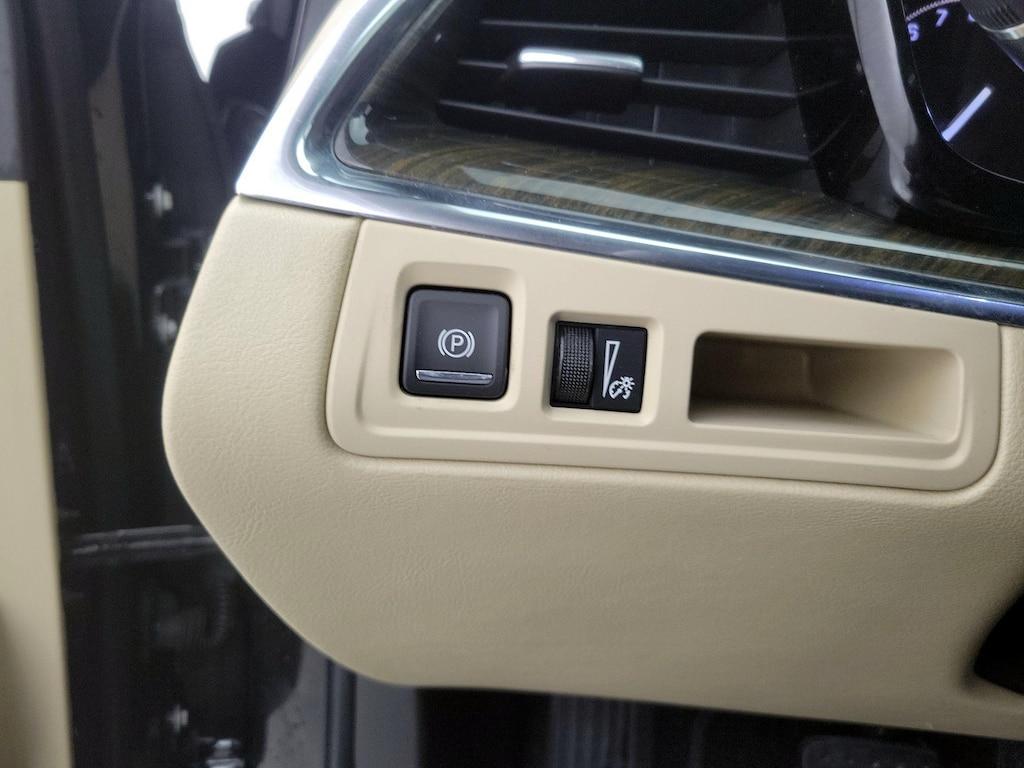 used 2019 Cadillac XT5 car, priced at $21,998