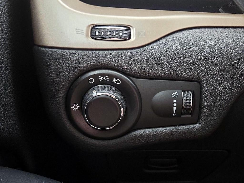 used 2017 Jeep Cherokee car, priced at $11,998