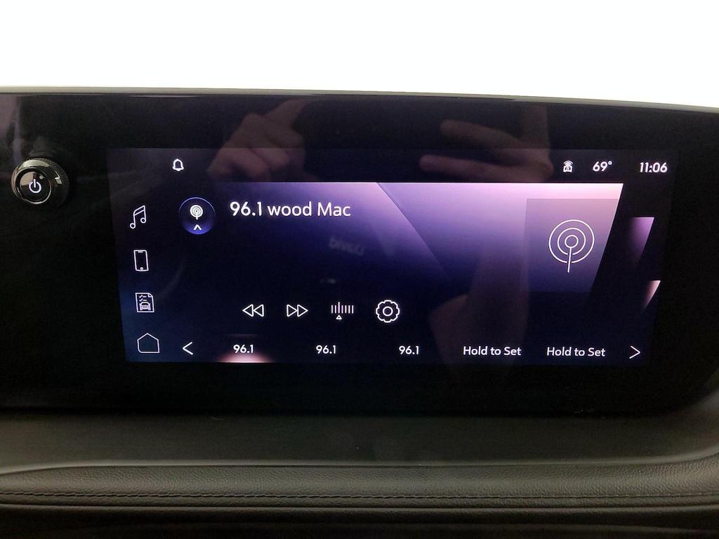 used 2025 Buick Encore GX car, priced at $21,998