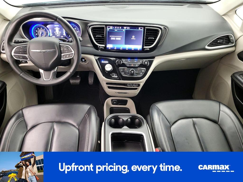 used 2023 Chrysler Pacifica car, priced at $24,998