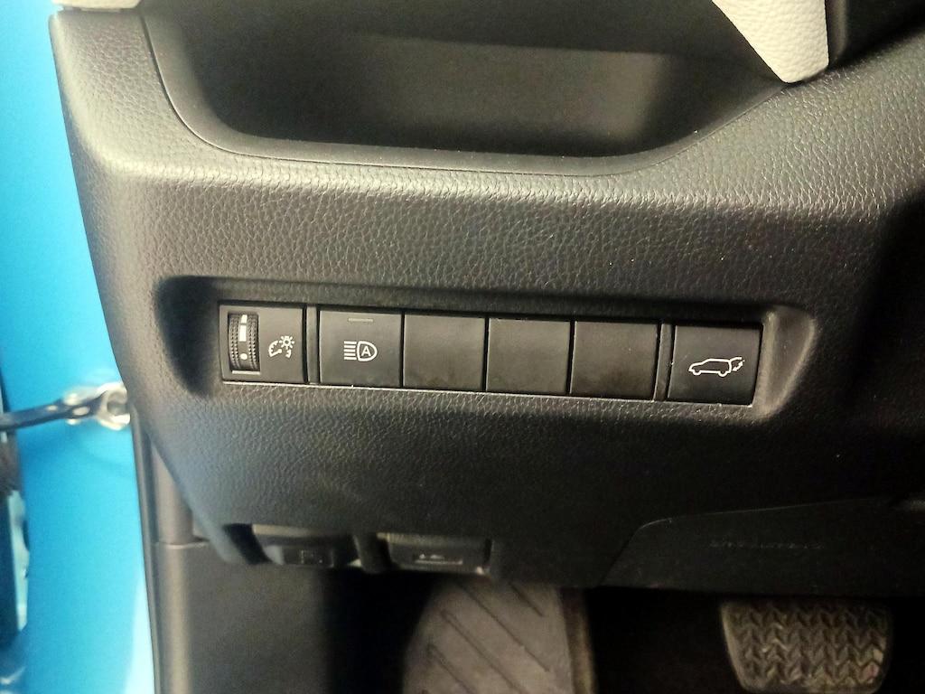 used 2020 Toyota RAV4 car, priced at $25,998