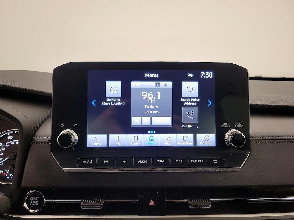 used 2023 Mitsubishi Outlander car, priced at $23,998