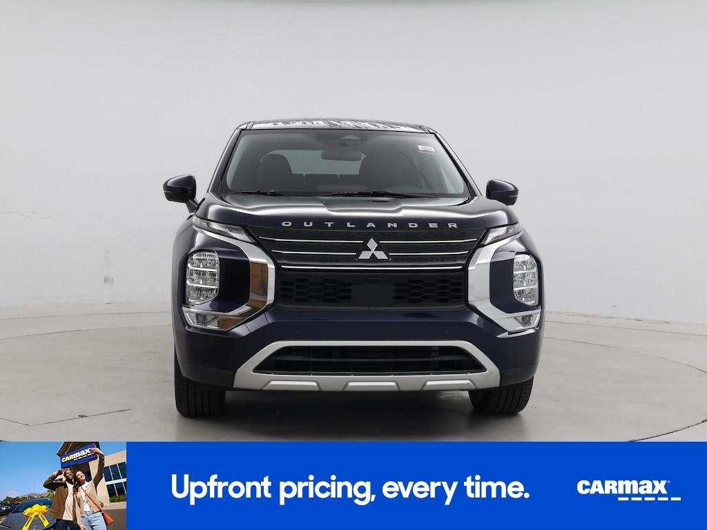used 2023 Mitsubishi Outlander car, priced at $23,998
