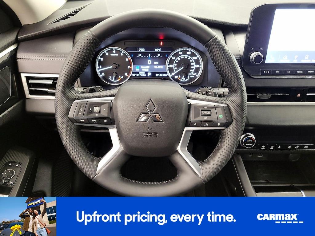 used 2023 Mitsubishi Outlander car, priced at $23,998