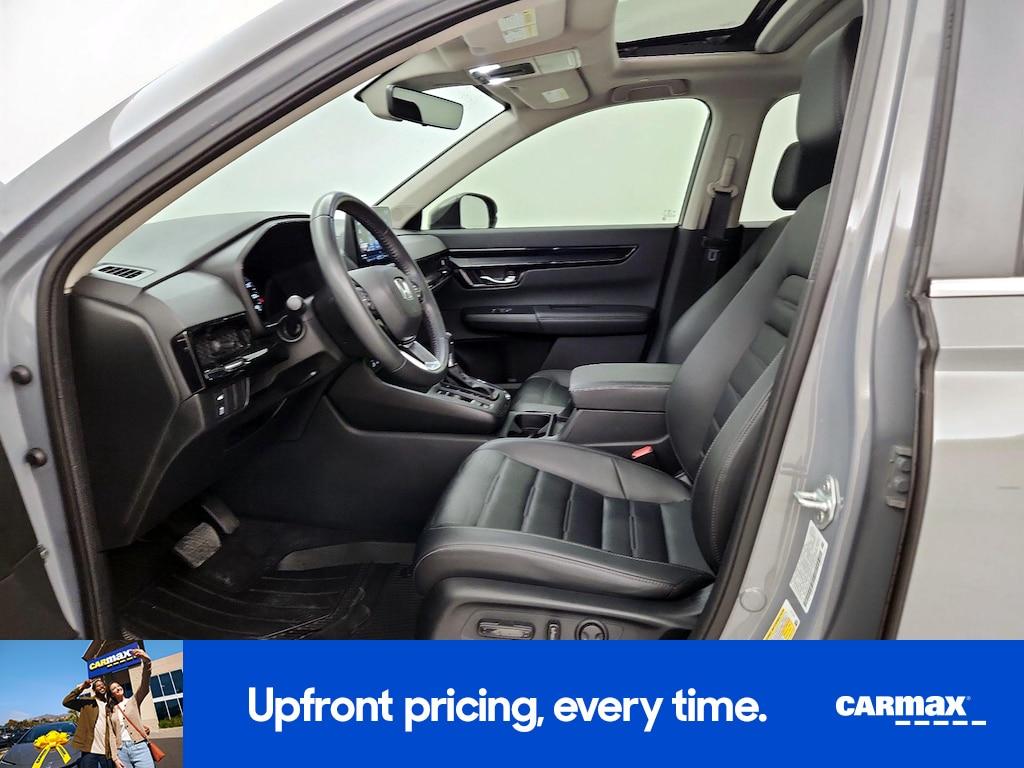 used 2025 Honda CR-V car, priced at $33,998