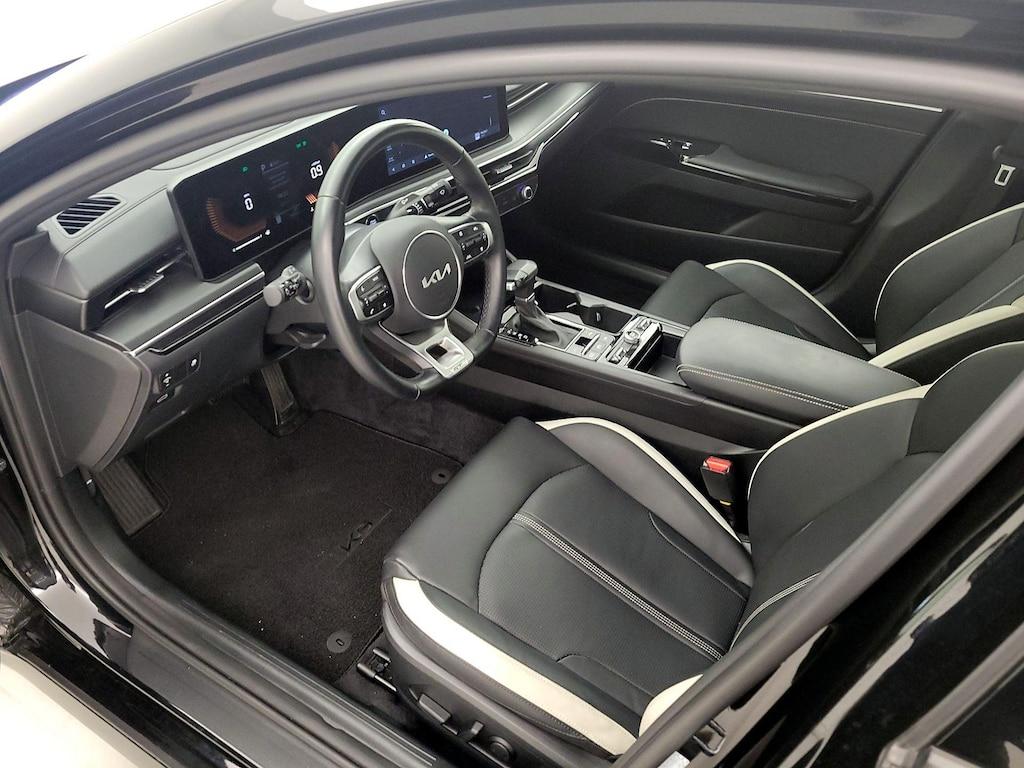 used 2025 Kia K5 car, priced at $28,998