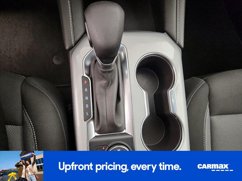used 2025 Chevrolet Blazer car, priced at $28,998