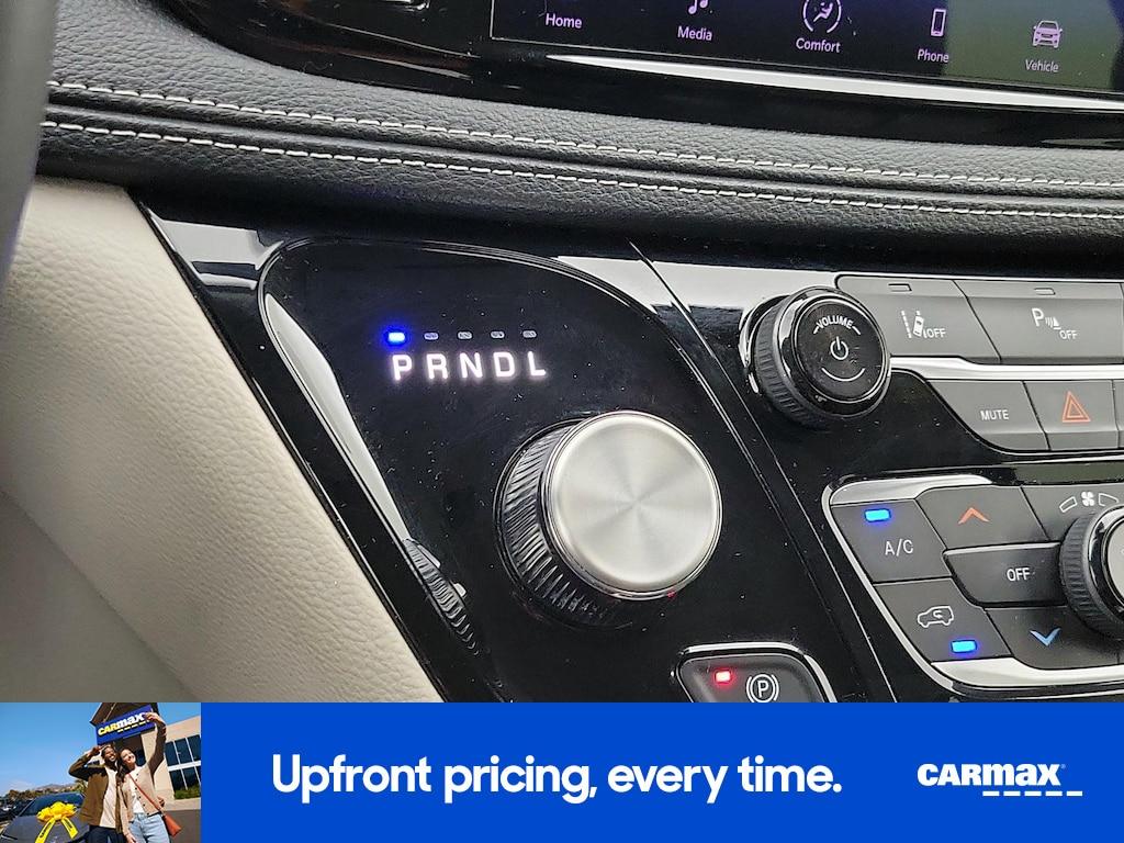 used 2023 Chrysler Pacifica Hybrid car, priced at $24,998