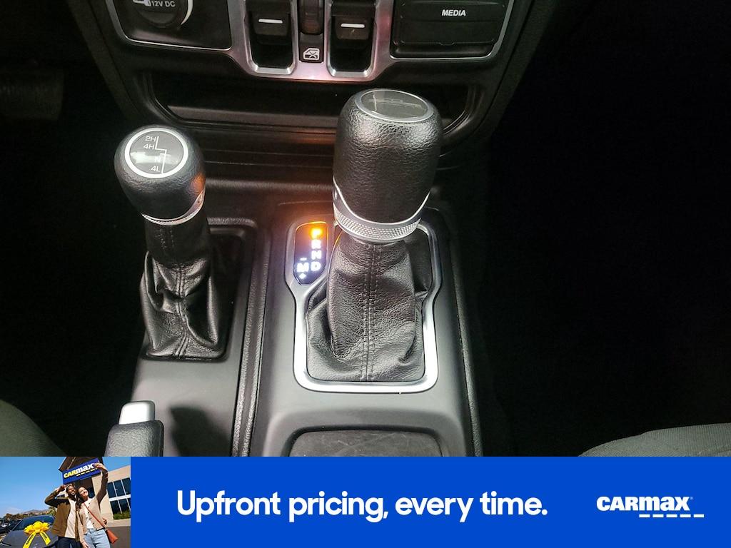 used 2022 Jeep Gladiator car, priced at $28,998