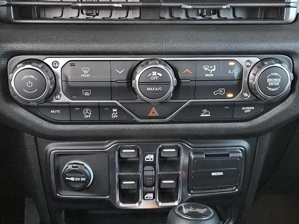 new 2026 Jeep Wrangler car, priced at $41,770